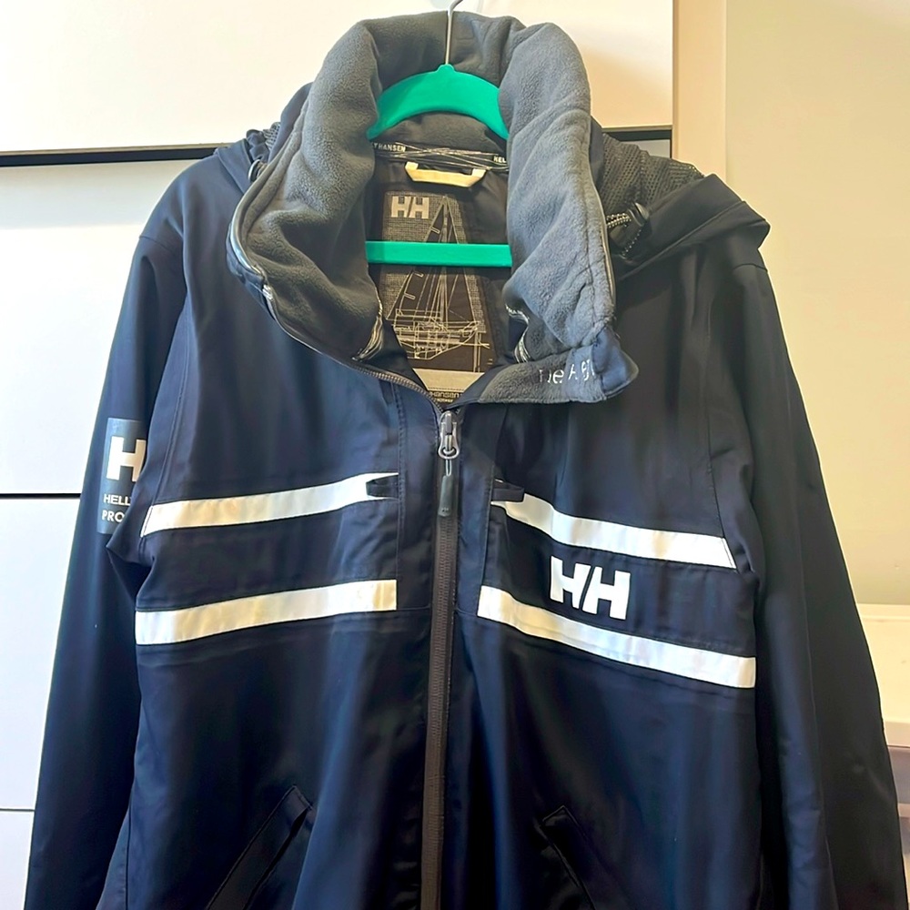 Helly Hansen Jacket - Amazing Condition! - image 1